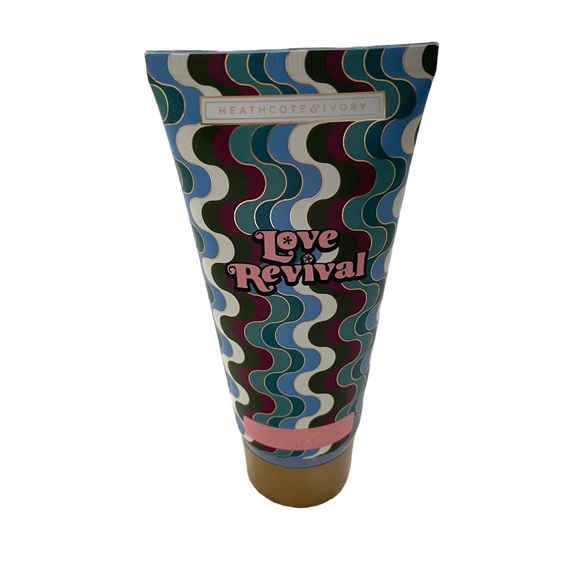 HEATHCOTE & IVORY LOVE REVIVAL Body Wash 3.4 oz  NEW - Picture 1 of 3